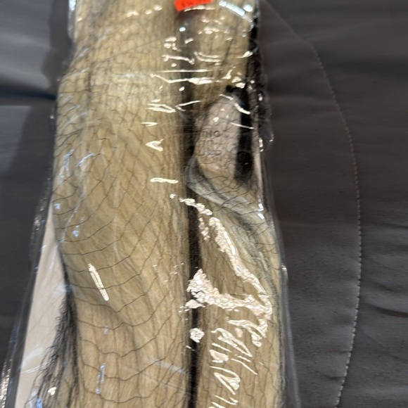 24” drawstring ponytail.  New bleached blonde - Picture 4 of 4